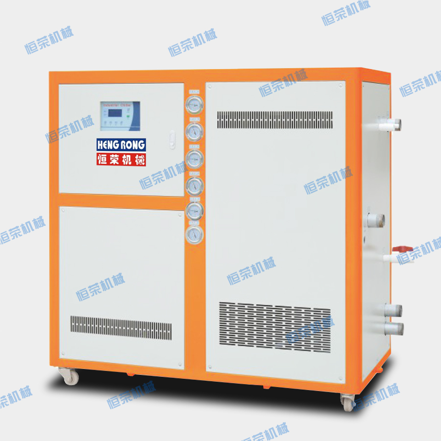 塑料注塑機(jī)為什么要配備工業(yè)冷水機(jī)？